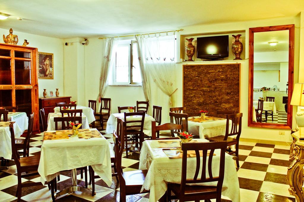Hotel Palace Nardo Rome Restaurant photo